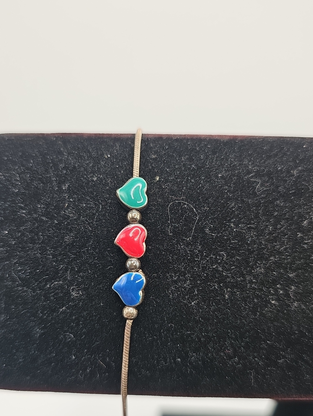 Multicolor Heart Charm Bracelet – Green, Red & Blue Accents. 925 Sterling